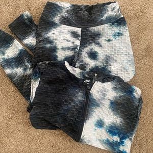 Nike Womens athleisure yoga suit